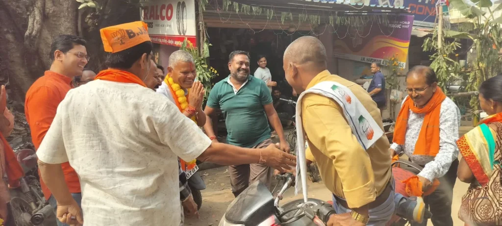 घरघोड़ा : भाजपा प्रत्याशी हरिश्चंद्र का घरघोड़ा नगर में धुँवाधार जनसंपर्क 2 IMG 20231114 WA0050