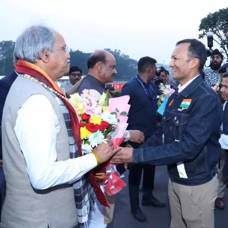 लोक सभा अध्यक्ष ओम बिरला और छत्तीसगढ़ कैबिनेट मंत्री बृजमोहन अग्रवाल पहुँचे रायगढ़ 1 FB IMG 1703681634778 768x768 1